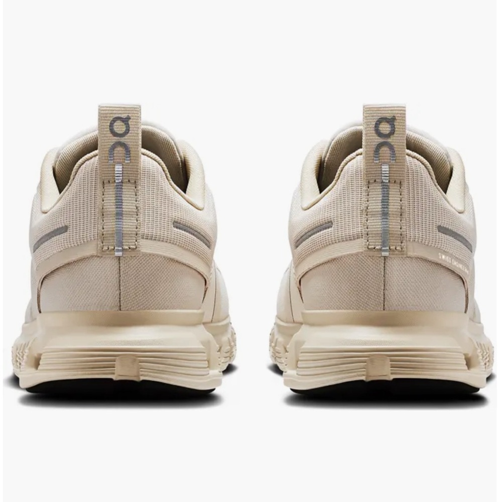ON Clouds | Women’s Cloud 6 Waterproof Sneaker size 7.5 - Picture 5 of 10